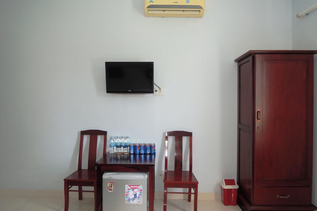 Quang Nhat Hotel Nha Trang Quarto foto